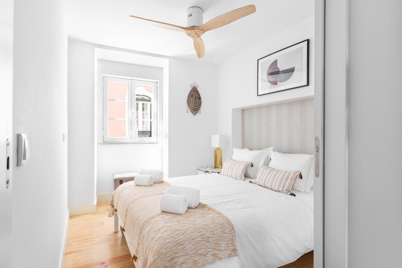 Joivy Principe Real 2Br Apt With Terrace Nearby Botanical Garden Of Lisboa 外观 照片