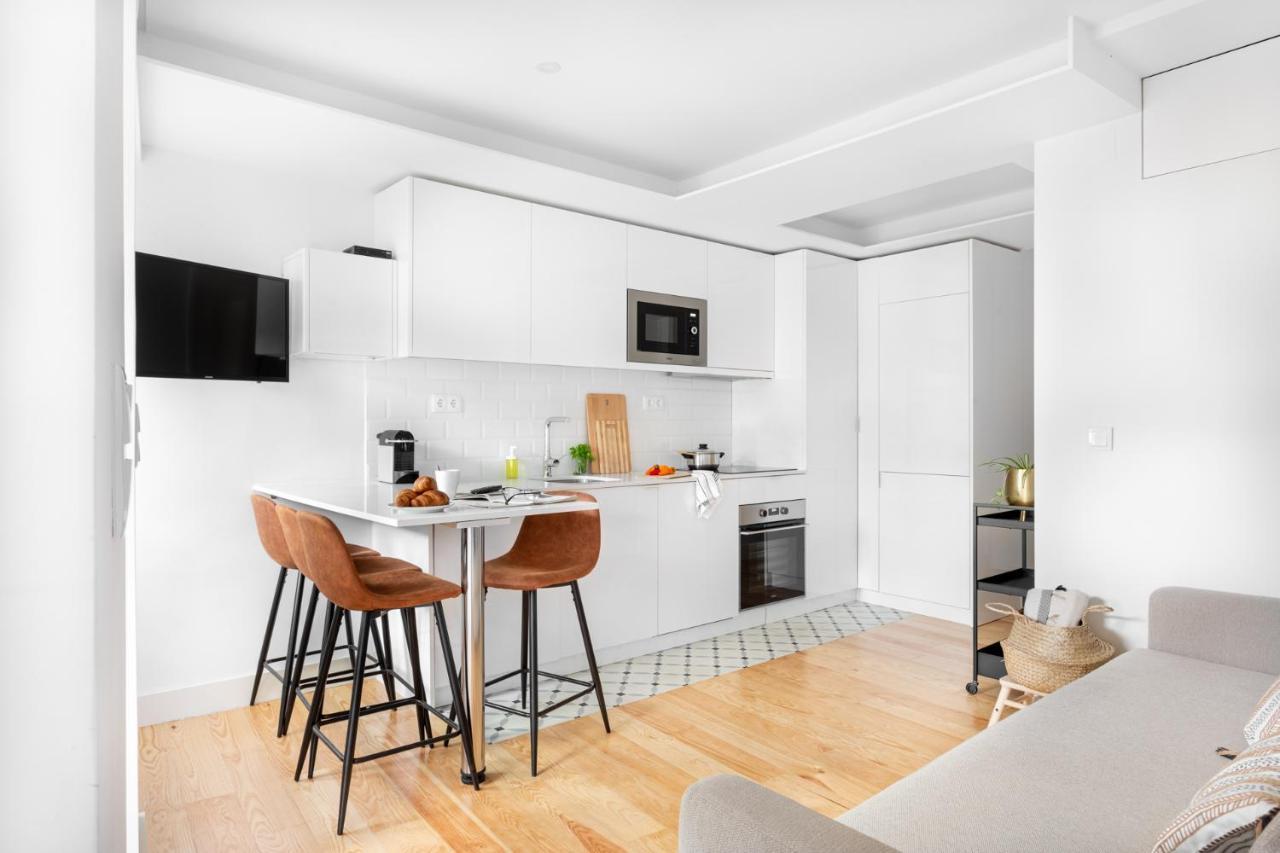 Joivy Principe Real 2Br Apt With Terrace Nearby Botanical Garden Of Lisboa 外观 照片